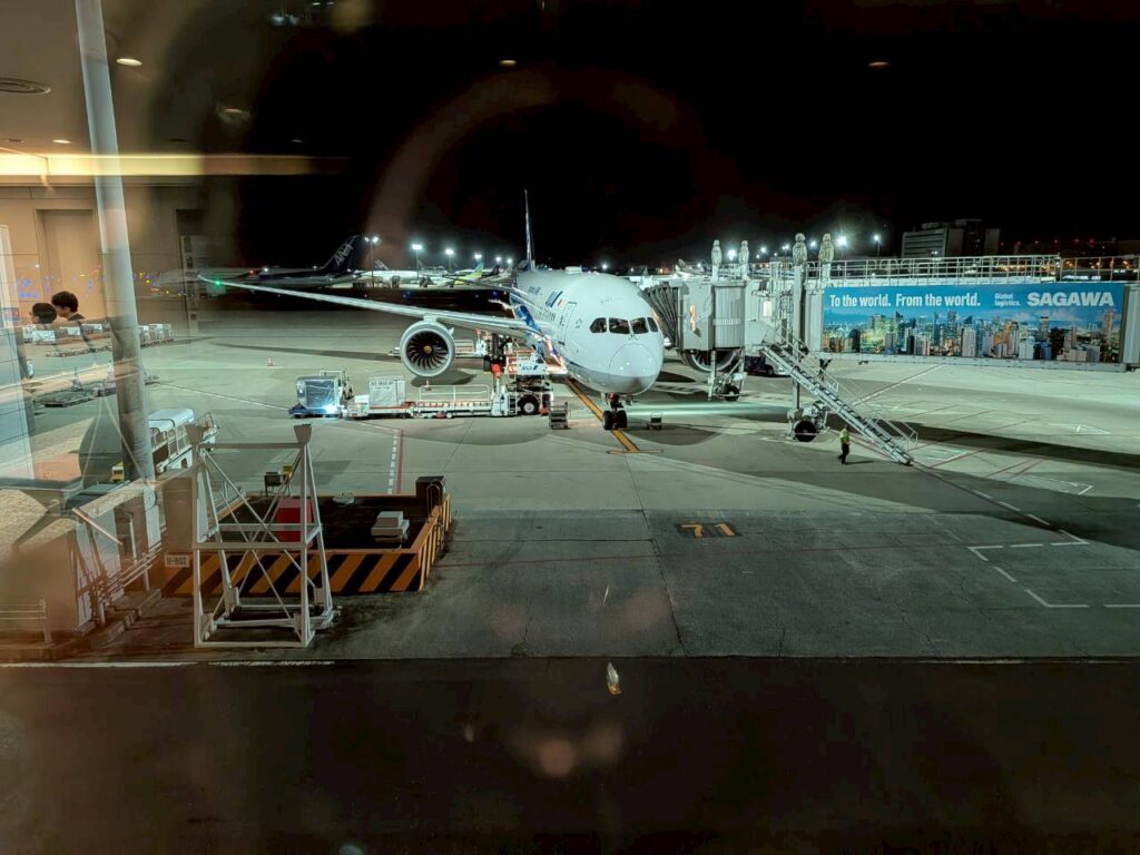 ANA　羽田-ミラノ　飛行機