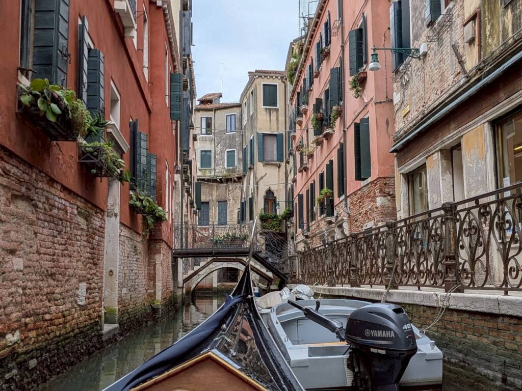 ベネチア　ゴンドラ