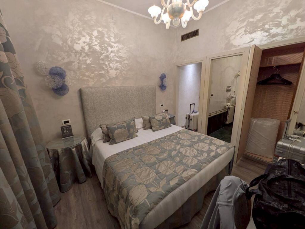 ベネチア　ホテルの部屋