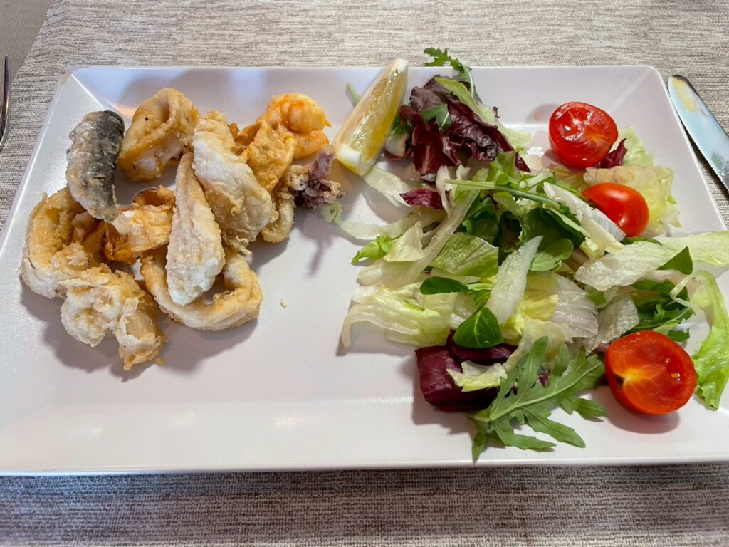 ベネチア　シーフードフリット